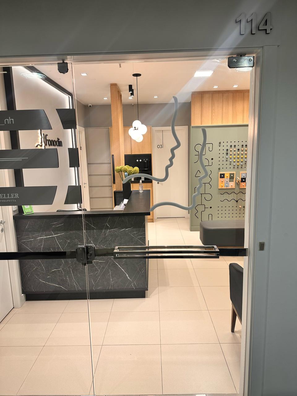 consultório de fono